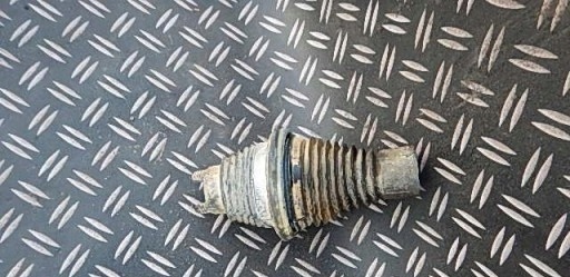 фото №1, Mercedes e-klasa w212 защита колонки