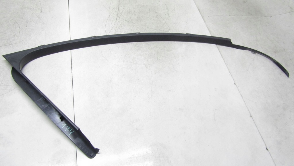 фото №1, Volvo v60 s60 ii рамка дверь правый перед 1302140