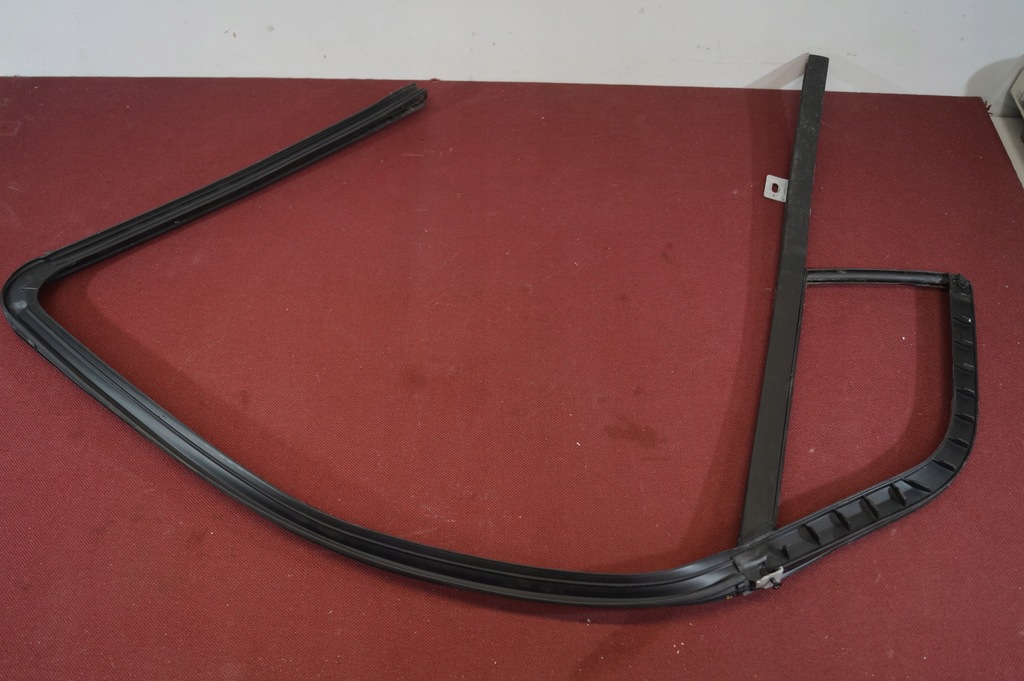 фото №5, Прокладка скло двері правий перед opel mokka 12-19