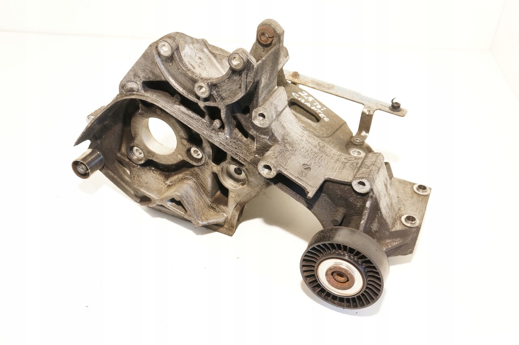 фото №1, Кронштейн основа насоса vw crafter 2,5tdi 076145167