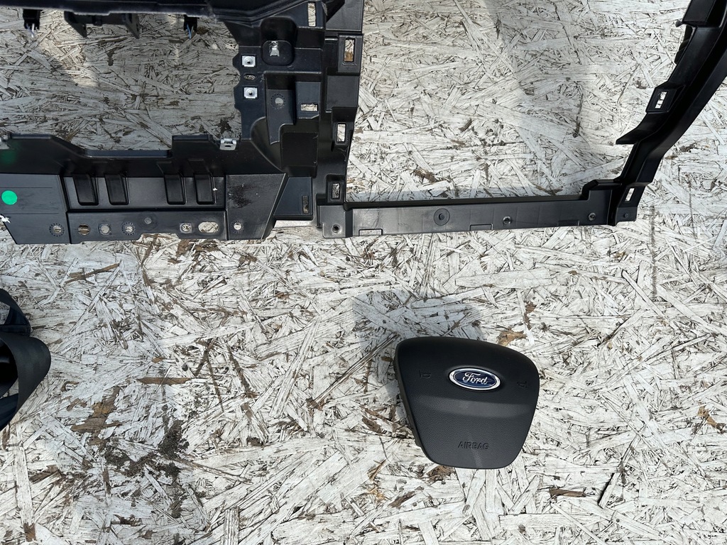 фото №5, Kuga mk3 консоль подушка безпеки head up