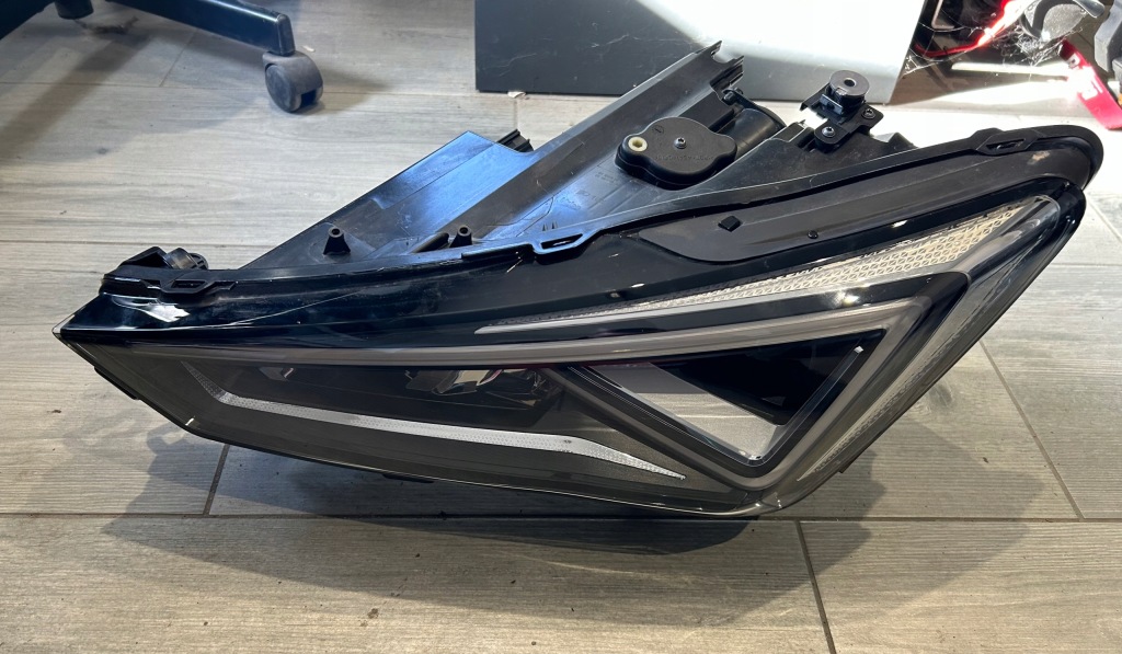 Seat tarraco 5fj фара ліва full led оригінал європа Ціна