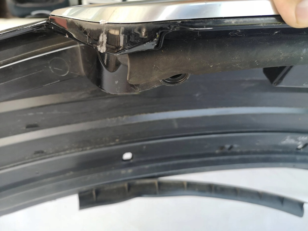 фото №15, Bmw i3 - капот, крышка двигателя