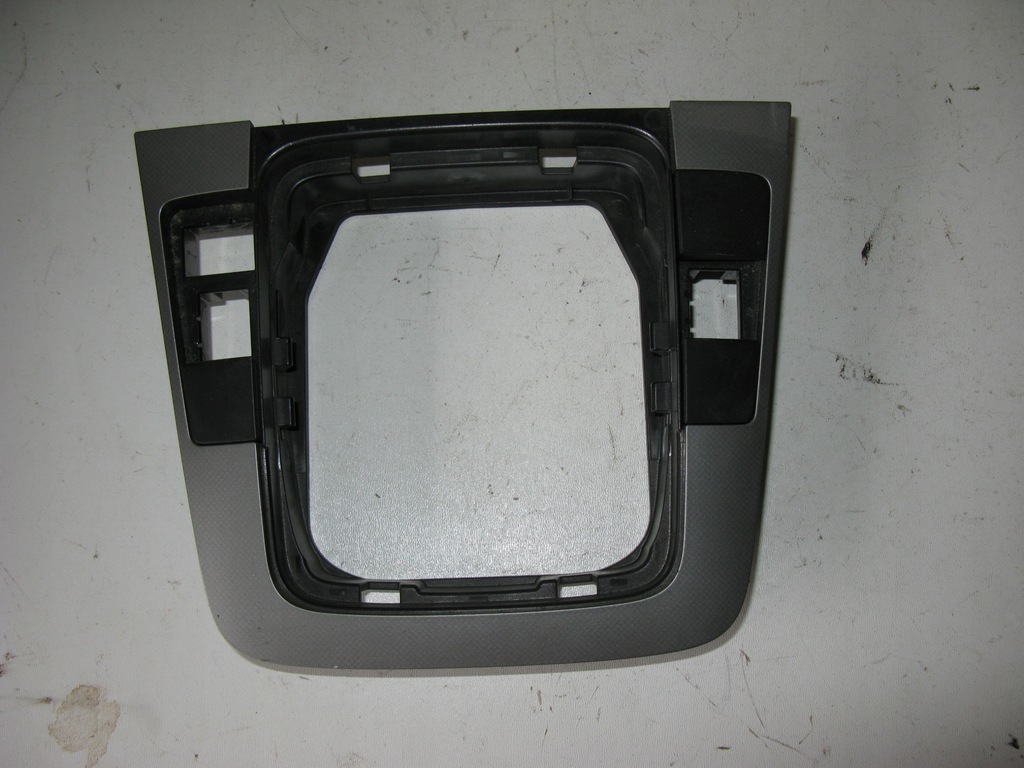 фото №1, Рамка захист домкрата передач passat b6 3c0864263