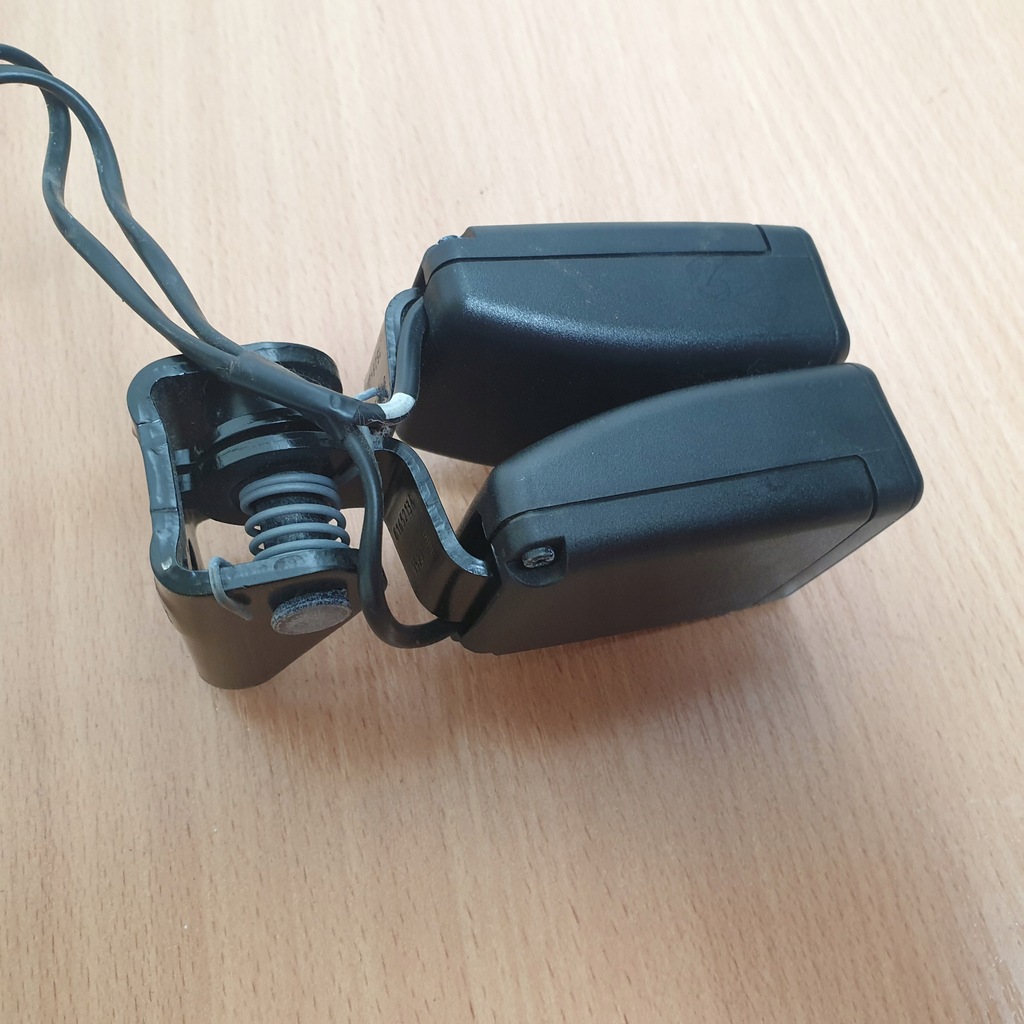 фото №9, Pas безопасности клипса поперечина задняя citroen ds5