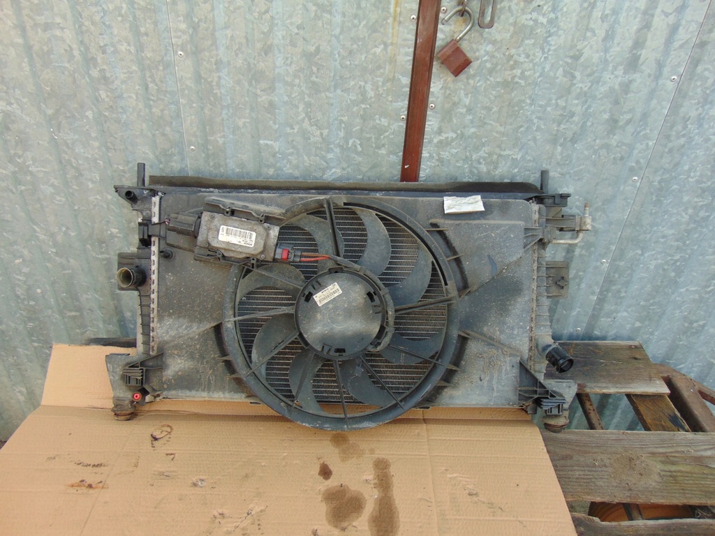 фото №8, Комплект радиатор ford c-max mk2 1.6 бензин