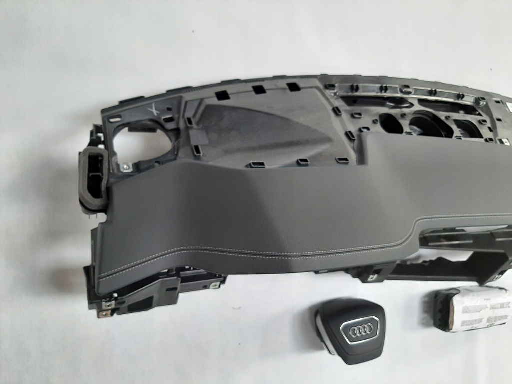 фото №6, Audi a6 c8 a7 приборная панель консоль подушка безопасности nowa 4k1857001b
