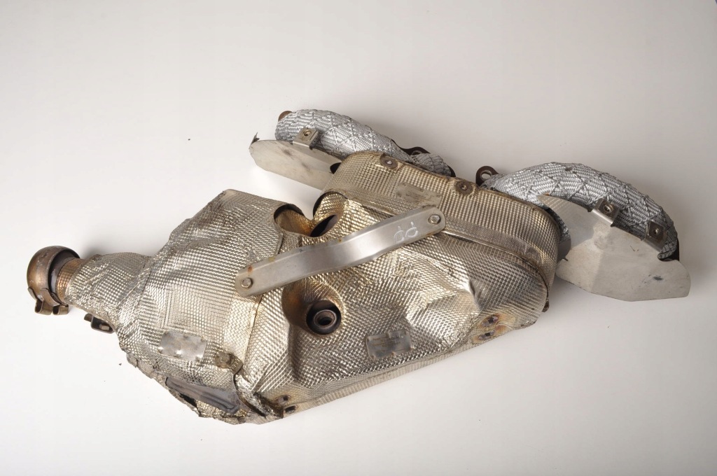 Aston martin vanquish каталізатор 1r1e-5g236-ac правий Зі Шроту