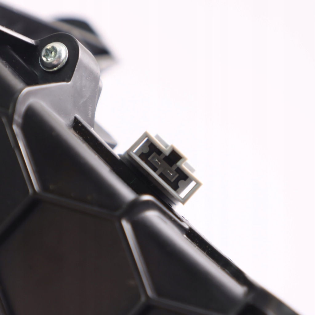 Mercedes w251 впуск обдув воздуха консоли центральной задний a2518300303 Цена