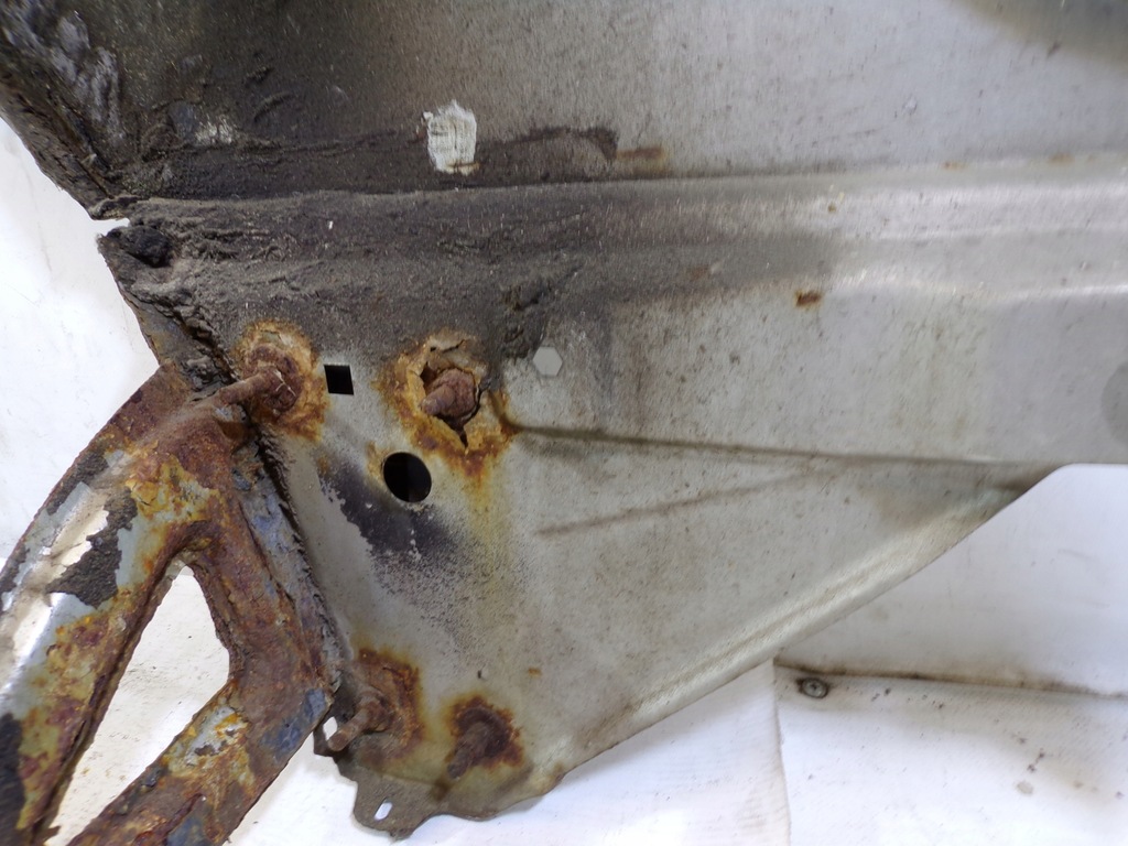 фото №10, Крыло левый передний audi a6 c4 цвет ly7t