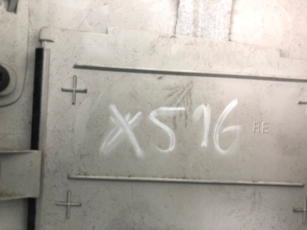 фото №6, Vw touran ii захист обшивка стійка правого середнього 1t0868310d