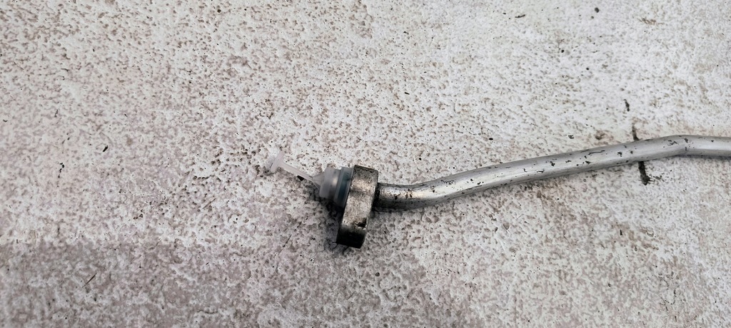 фото №2, Wąż шланг труба кондиціонера tesla model s