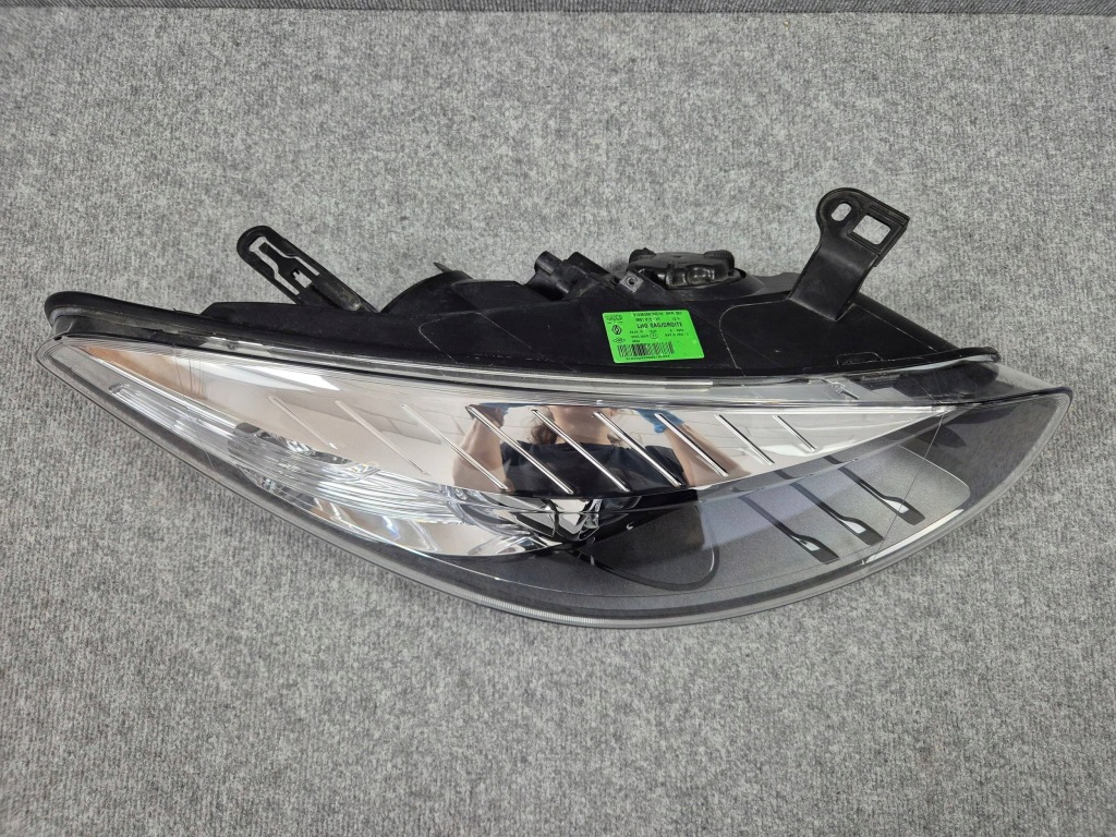 Фары лампы передние перед комплект - renault fluence рестайлинг  12-16 с Разборки