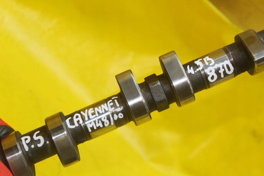 Вал распределительного вала правый впускной  porsche cayenne 1 4.5 b m48 9482113r Доставка