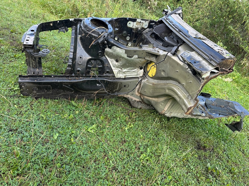 фото №1, Bmw f30 f32 f36 чверть підкрилок правий правий перед передня 475