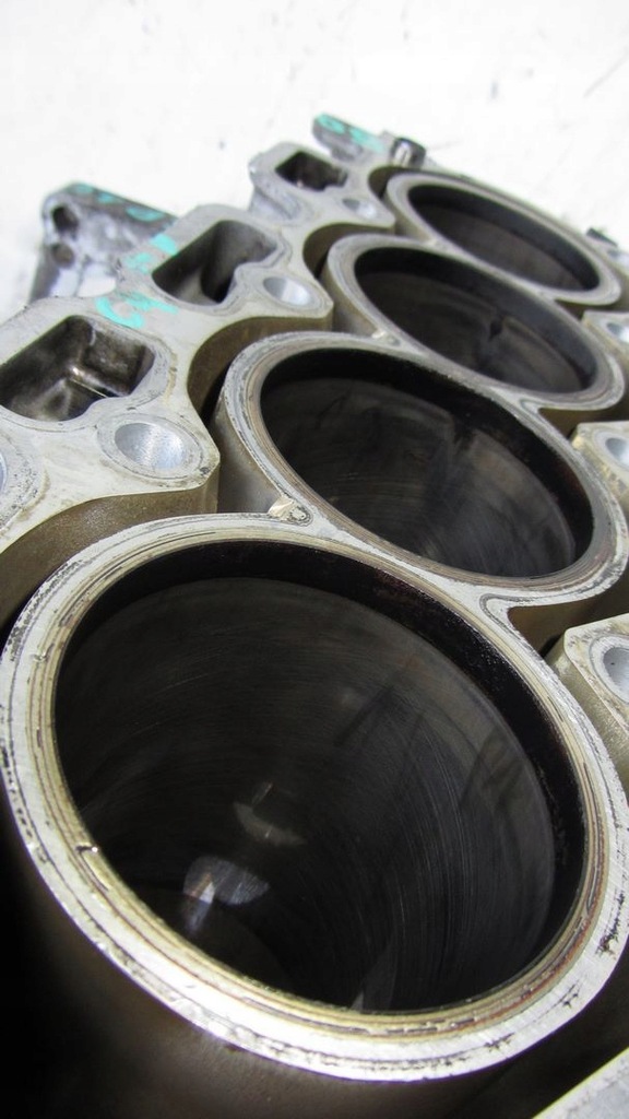 фото №12, Citroen peugeot 1.6 блок двигун 9670461280 9h06 13-