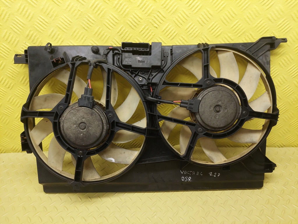 Opel vectra c 2.2 dti вентилятор радиатора 13114370 Недорого