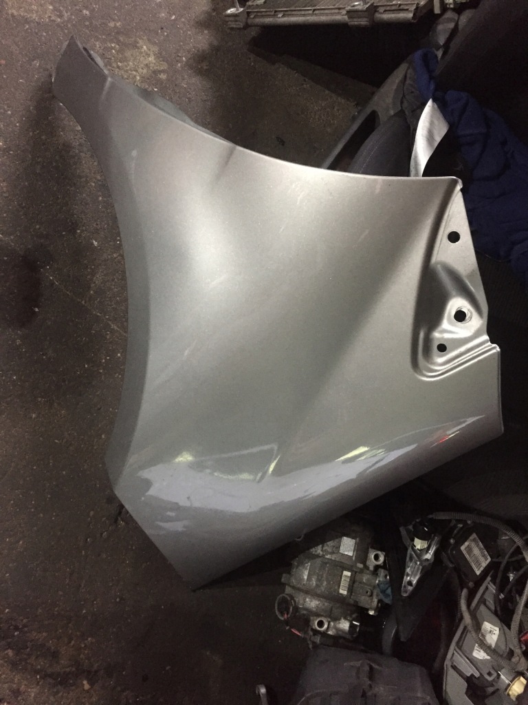 фото №1, Крыло -правый перед mercedes w169 2005r