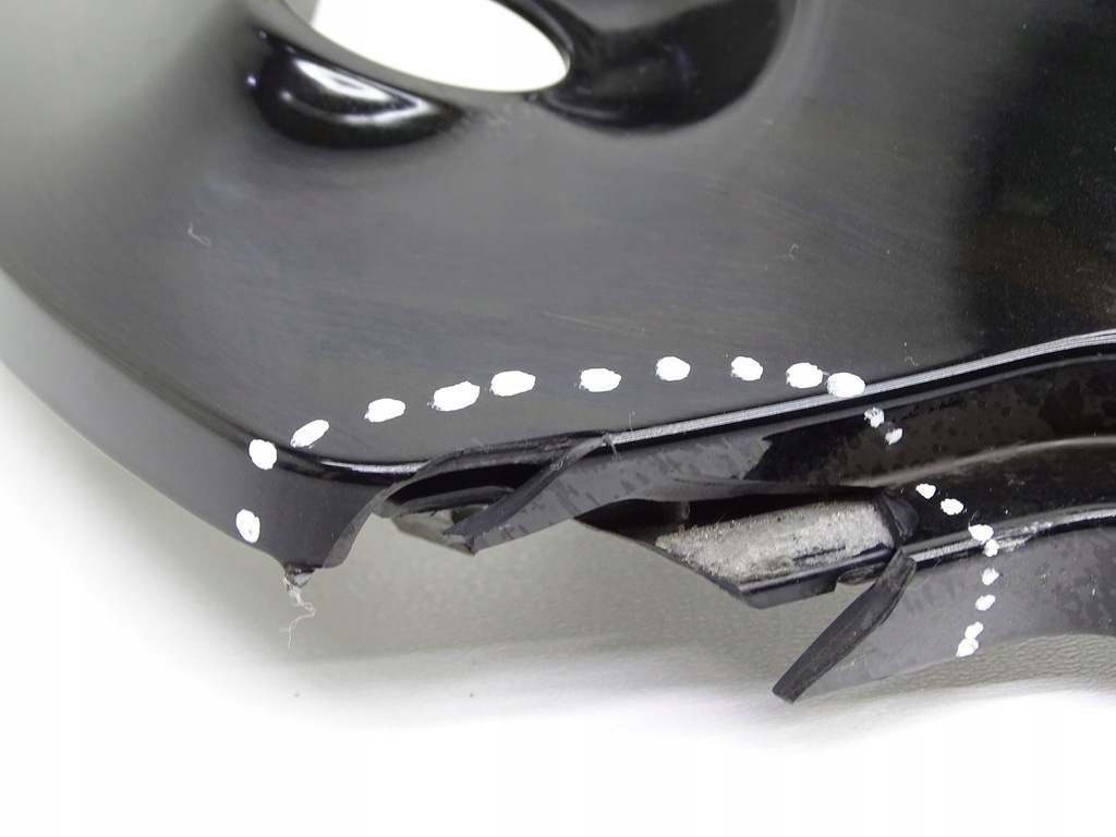 фото №2, Молдинг заглушка накладка стойка правая audi r8 4s spyder 4s7853166