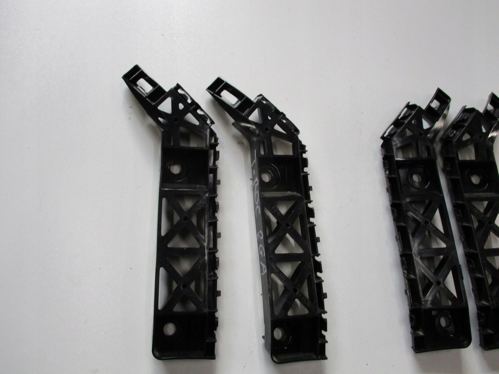 фото №3, Направляющая задняя vw t-roc 2ga 2ga807394 2ga807393