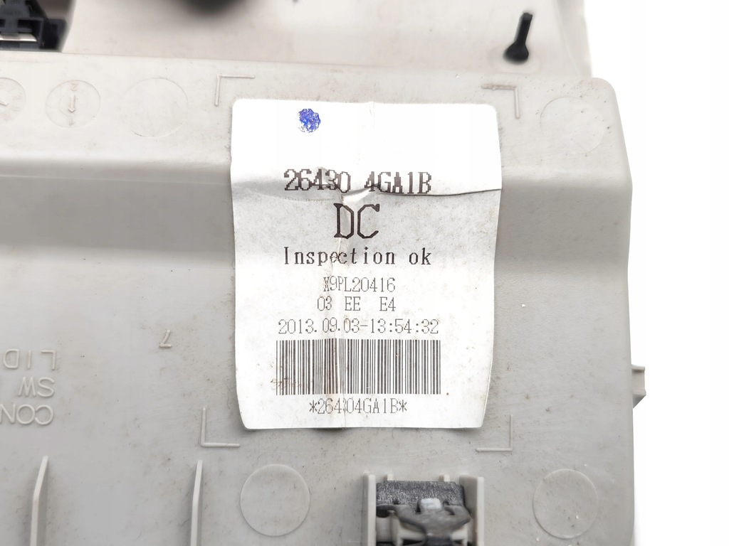 фото №7, Infiniti q50 бардачок na накладки на фари 2015 седан 4/5dr 26430-4ga1b 264304ga1b