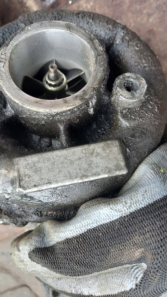 фото №5, Турбонагнетатель v olvo v50 s40 ii 06r