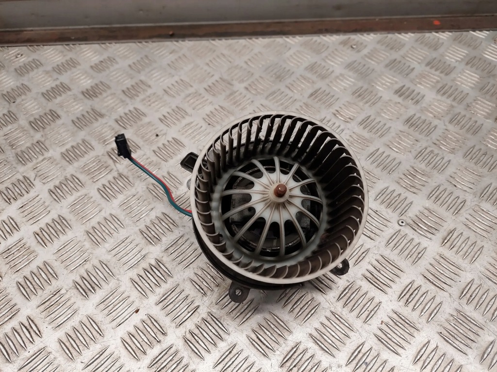 фото №1, Porsche panamera 970 2012-2018 вентилятор