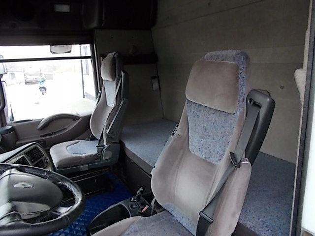 фото №6, Renault magnum 460 500 dxi кабина kpl eur5 автоматическая коробка передач