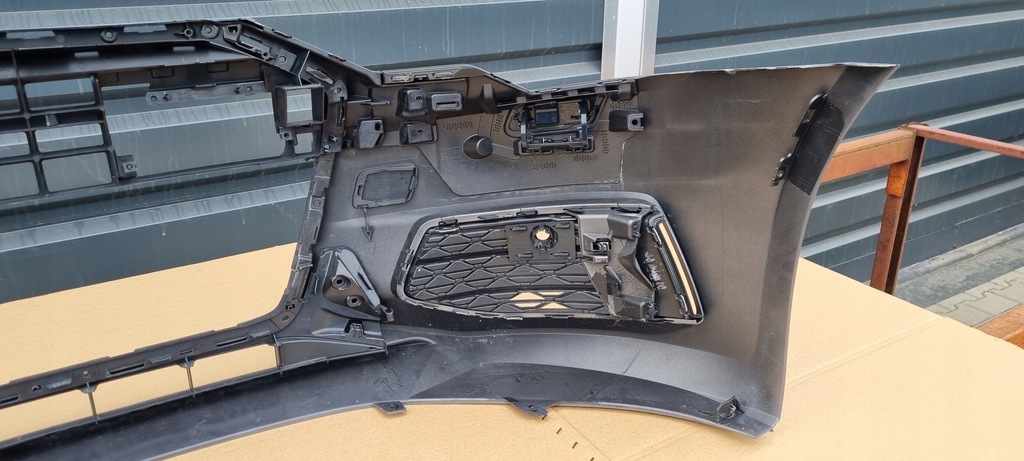 фото №10, Audi a6 c8 2018- бампер перед оригінал g111