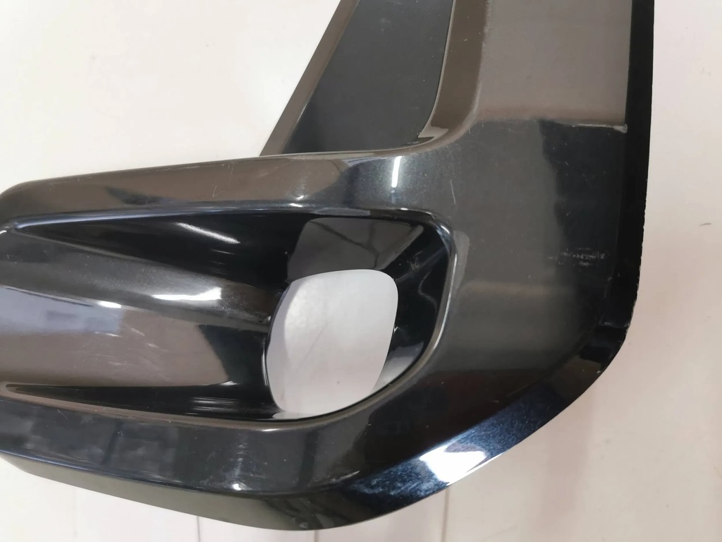 фото №9, Решётка бампера передний toyota hilux левая 808.