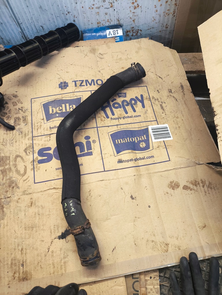 фото №2, Mercedes w169 wąż труба wody mercedes w169 ?