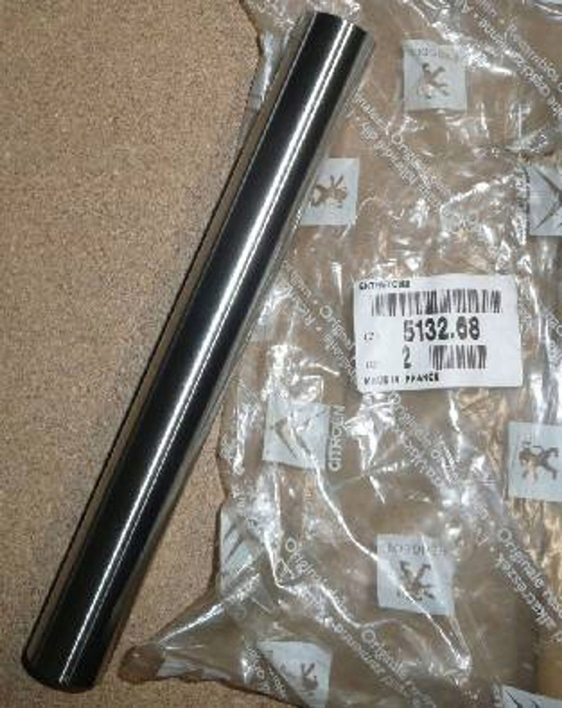 фото №1, Втулка комплект рычага c c5 задняя