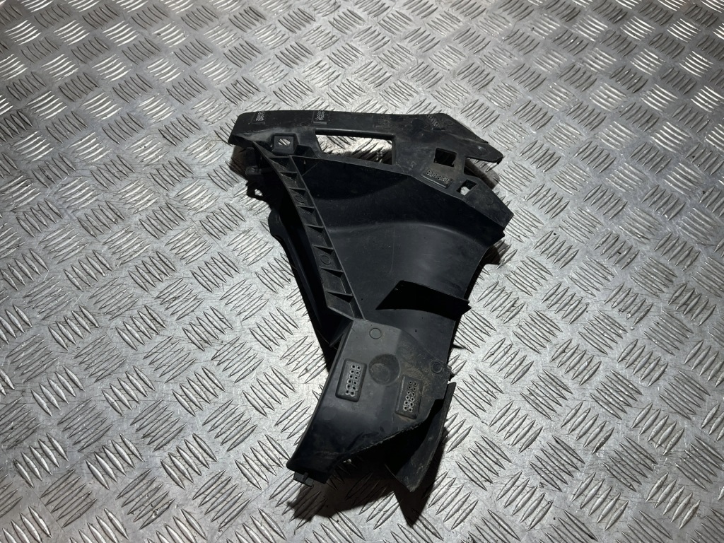 Купити Напрямна кронштейн бампера лівий перед renault clio v 19-