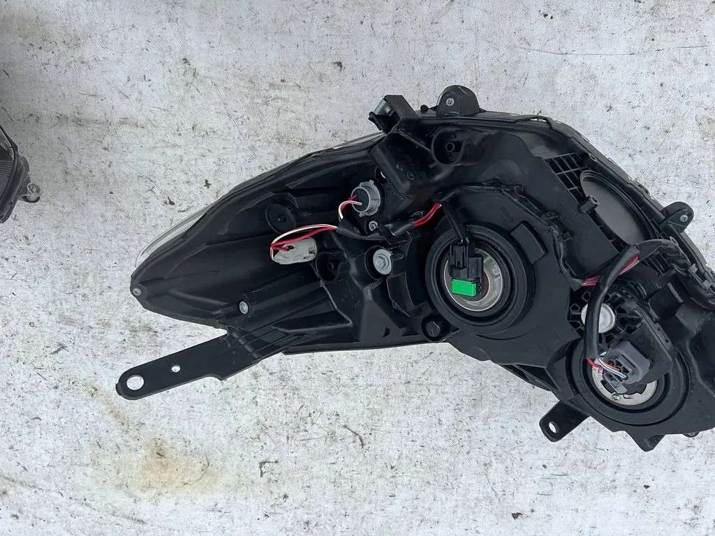 фото №8, Лампа правая subaru xv обычная 2012 перед передняя