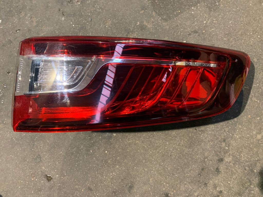 Купить Renault megane iv универсал фара правый задний  led w кузов 265501150r