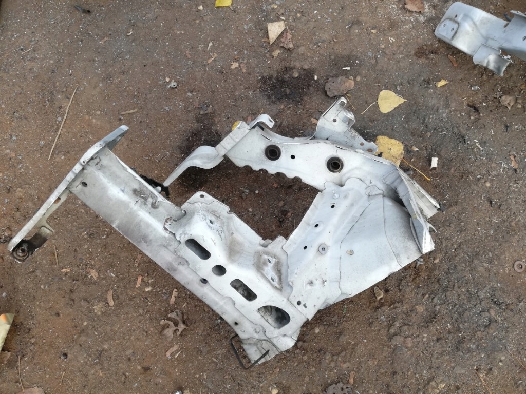 фото №1, Opel adam чверть передня права