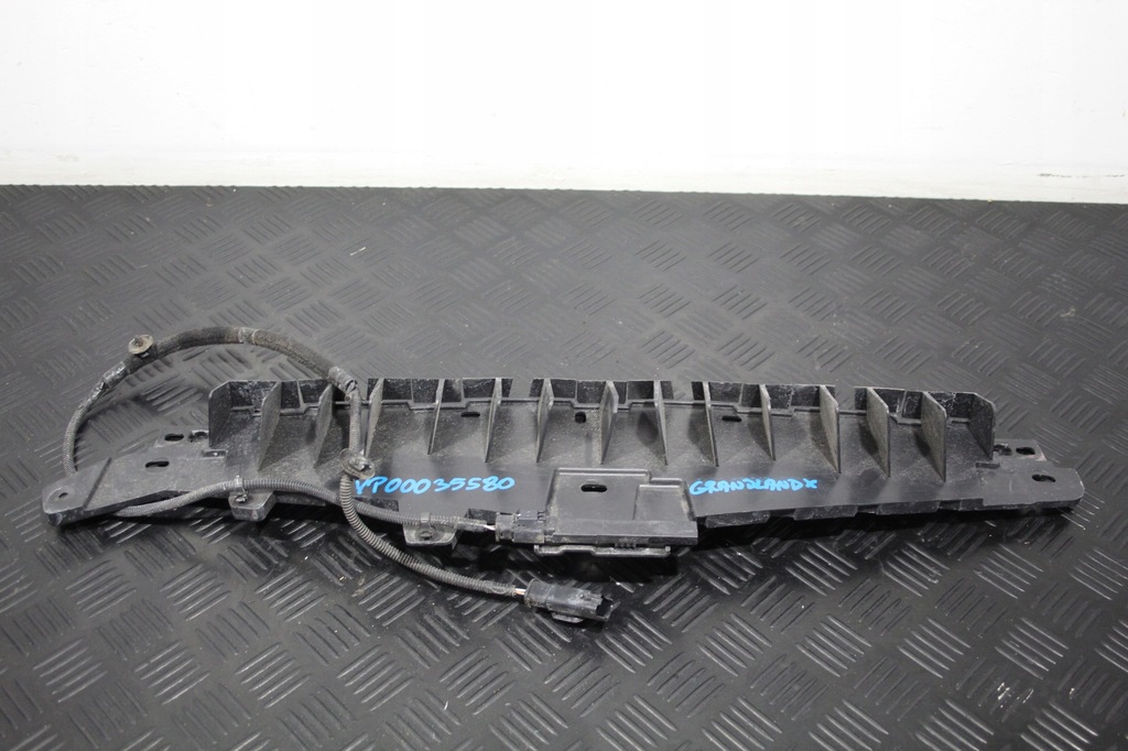 фото №1, Направляющая бампера задняя opel grandland x yp00035580