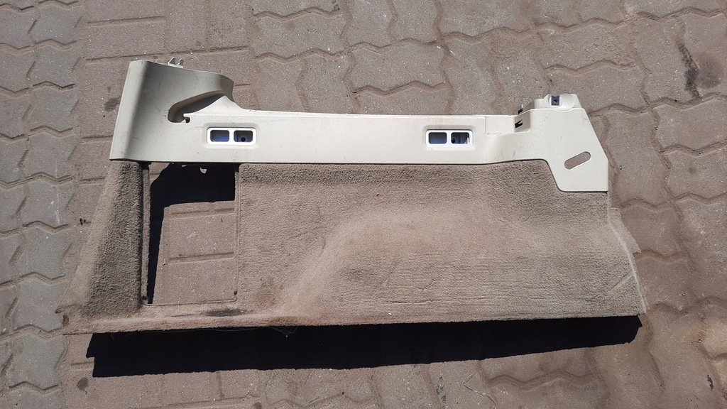 фото №1, Обивка багажника левая volvo xc70 ii 08r