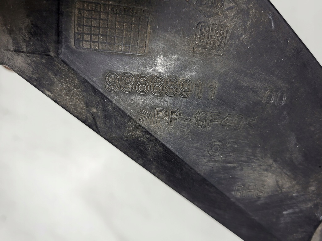 фото №8, Renault trafic iii vivaro b направляющая лампы правой 93868911