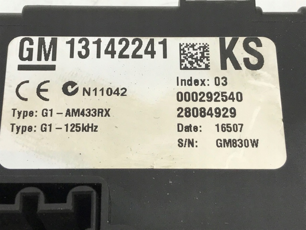 фото №2, Opel corsa d 2008 рамка / модуль предохранителей