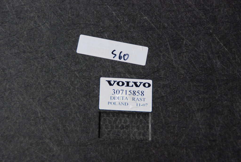 фото №5, Volvo s60 ii обшивка килимок багажника 30715858