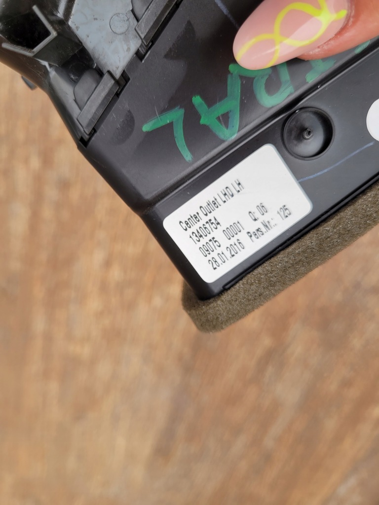 фото №13, Opel astra k v 2016 решётка обдув правая задняя