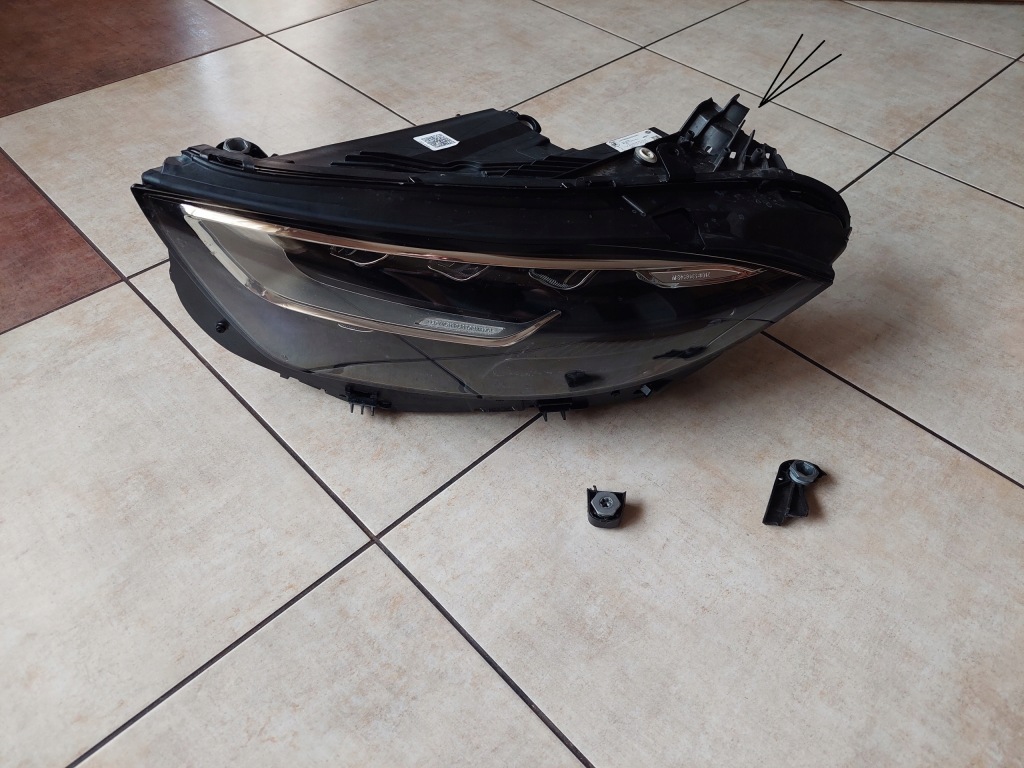 Купити Ліва фара - full led - mercedes cls w257