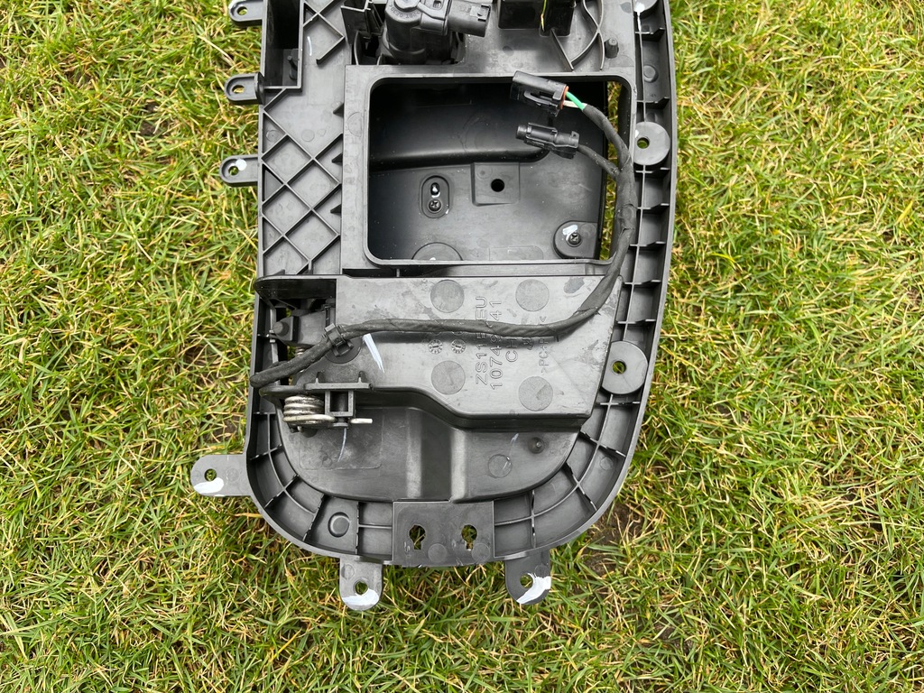 фото №12, Mg zs ev electric кришка заряджання решітка радіатора радіатора решітка радіатора 10749241