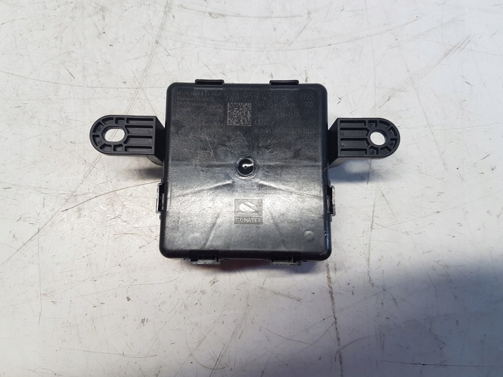 фото №1, Leon iv 5fa 20r- модуль блок управления kessy