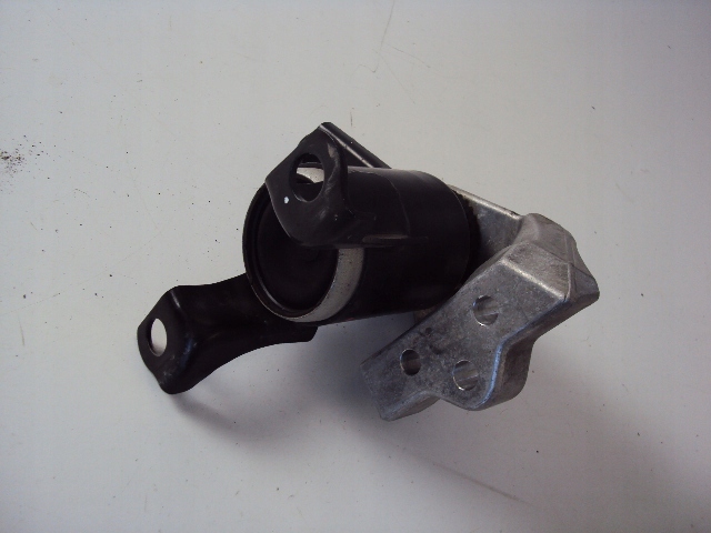 фото №4, Подушка двигателя ford ecosport ii 1.0 tb 2017-