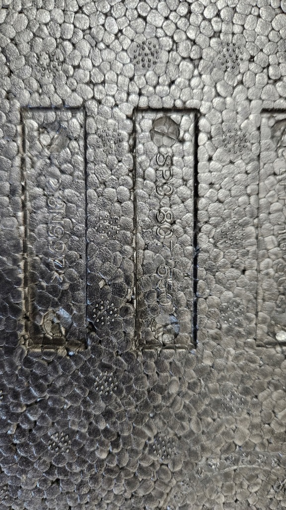 фото №6, Пена абсорбер бампера перед audi a4 b8 8k0807550e