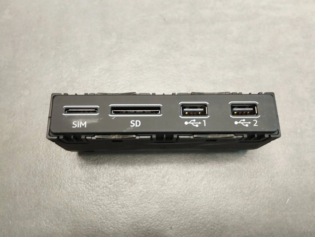 фото №1, Audi a8 4n d5 роз'єм port usb sim 4n0035736a