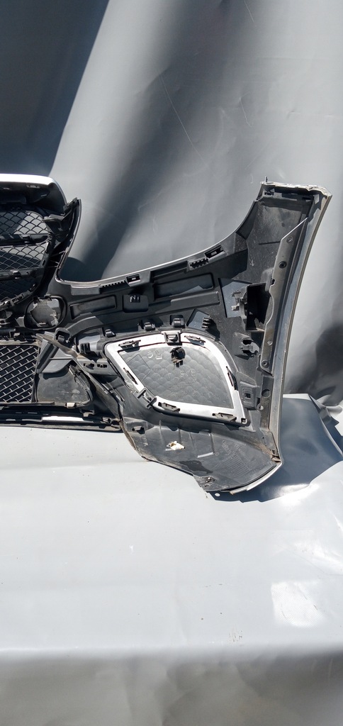 фото №10, Бампер передній mercedes c-klasa w205 18- lift