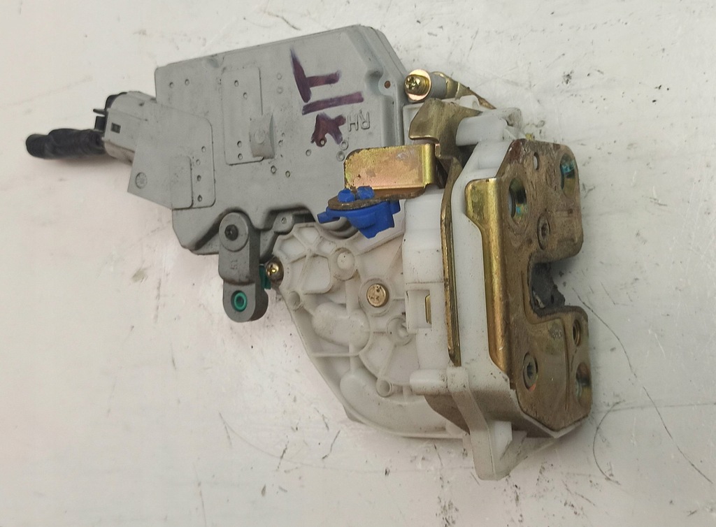 фото №1, Замок правый задняя дверь nissan primera